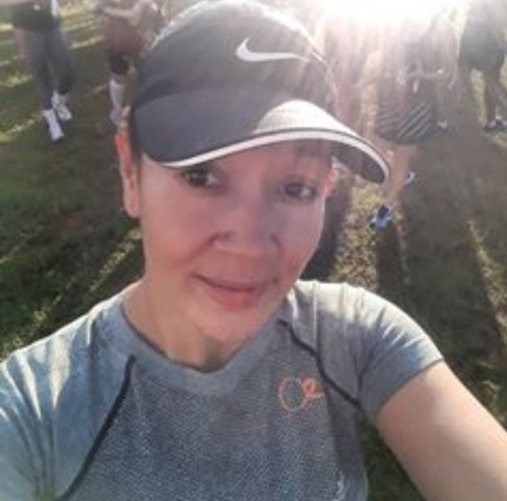 Meet your Posher, Sidneya